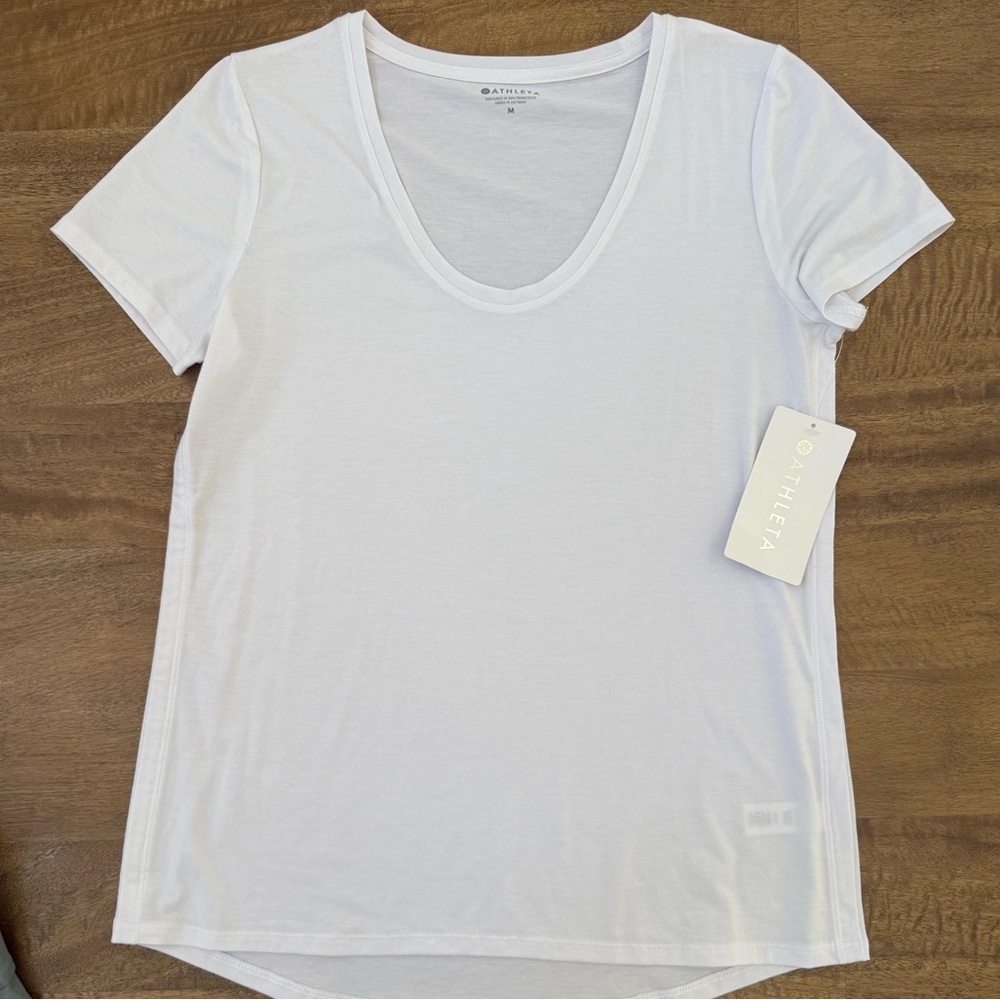 Athleta White Essence Vital Tee Shirt NWT Medium (Bundle 2+ items for 20% off)